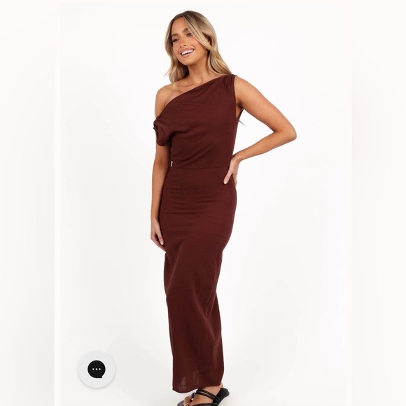 Petal & Pup Dresses & Skirts - Petal & Pup Chocolate Brown Kassie Off Shoulder Dress Multiple Sizes NWOT